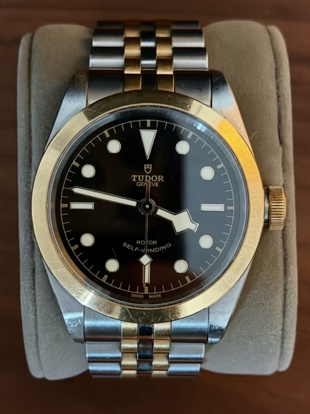 Tudor *TUDOR S & YG BLACK BAY 41MM, BLACK DIAL - 18 K Gold (Additional Links)